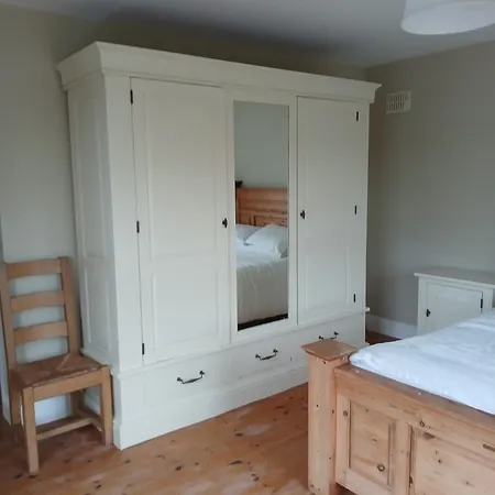 Nyaraló Watersedge Mulranny