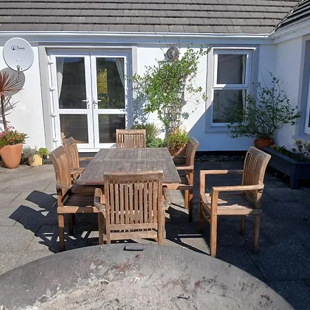 Watersedge Holiday home